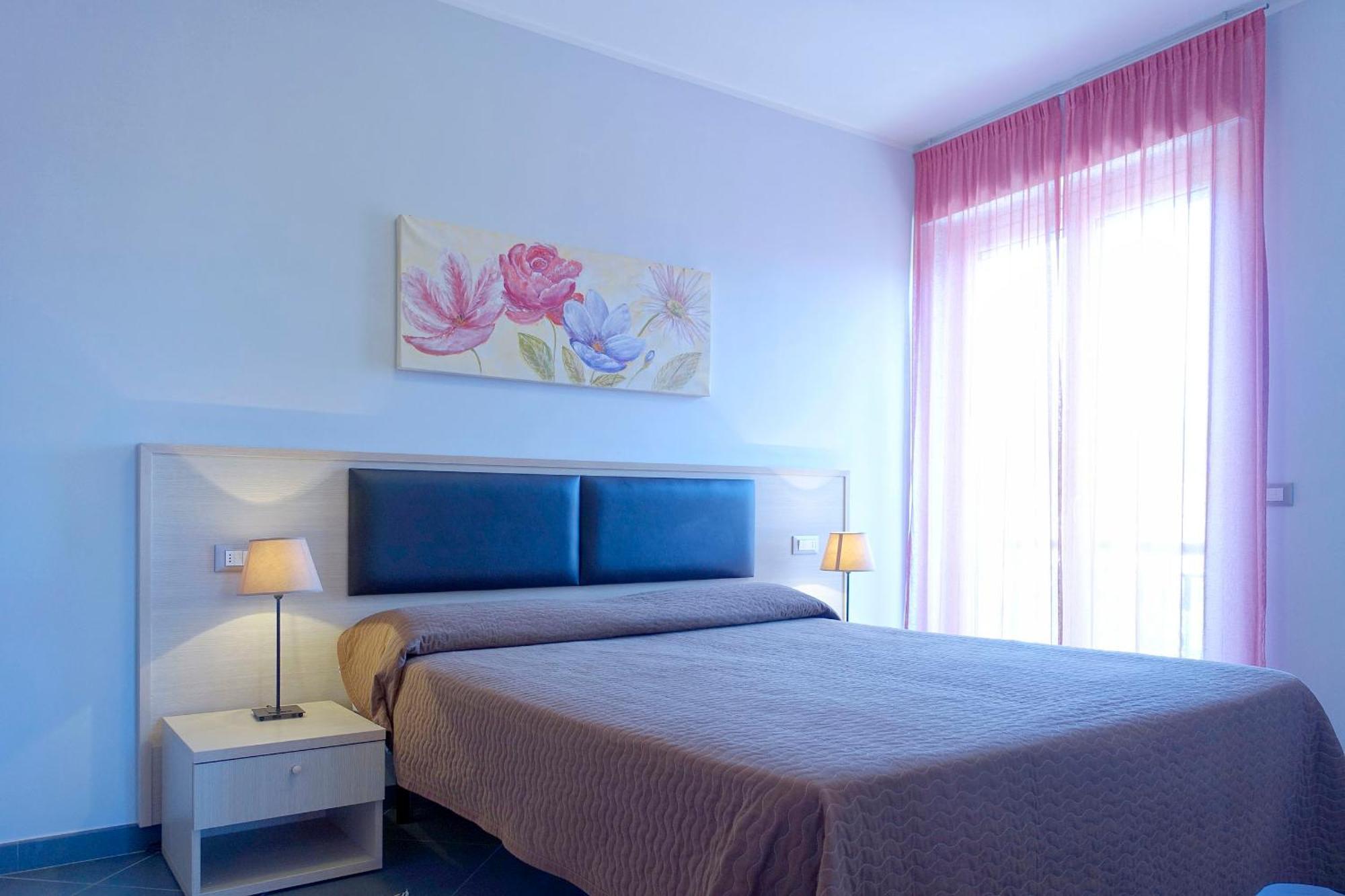 Appartamenti Linda San Bartolomeo Al Mare Exterior photo